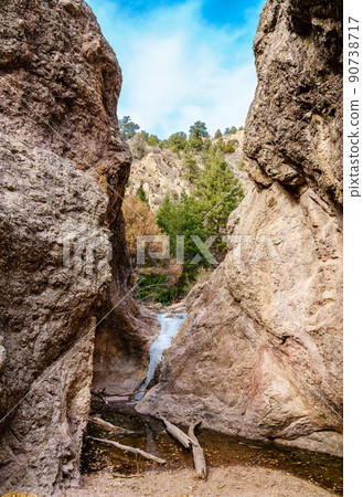 Grasshopper Canyon 90738717