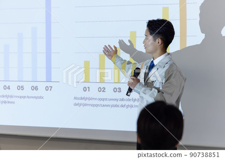 Presenting businessmen Presenting businessmen 90738851
