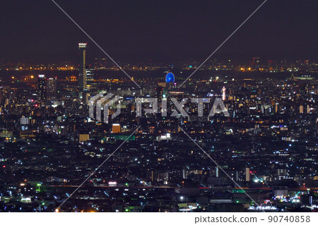 ［俯瞰大阪平原（夜景）］位置：大阪府尾市美津濃地藏大坂關大 90740858