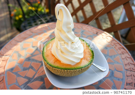 Gorgeous soft serve ice cream in Furano Gorgeous soft serve ice cream in Furano 90741170