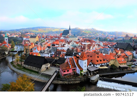 Cesky Krumlov cityscape and church Cesky Krumlov cityscape and church 90741517