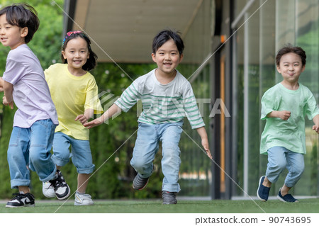 children play run fun life style children play run fun life style 90743695