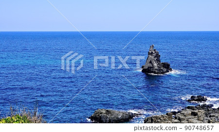 Sakyobana, a strange rock protruding from the sea in Iki 90748657