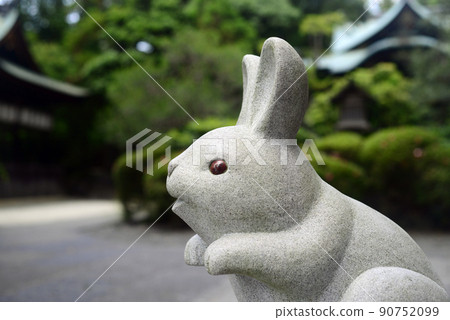 Rabbit statue at Okazaki Shrine-6 90752099