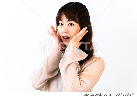 surprised young woman surprised young woman 90756357