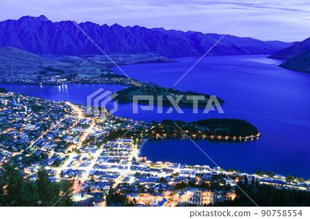 [皇后鎮] 鮑勃峰的夜景 90758554