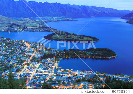 [皇后鎮] 鮑勃峰的夜景 90758564
