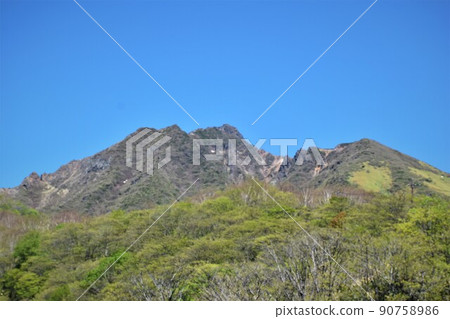 Mt. Chausu from the Yahata Azalea colony 90758986