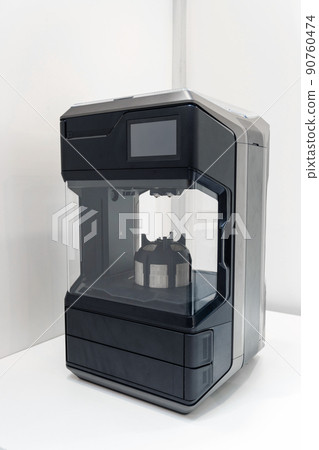 A 3d printer in the laboratory 90760474
