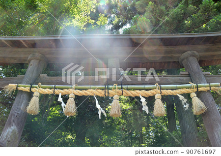 埼玉縣熊谷市三笠八幡宮二鳥居 90761697