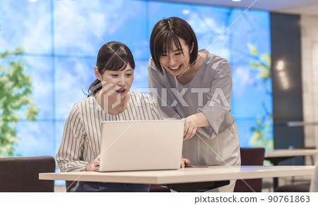 Women's casual business image Women's casual business image 90761863