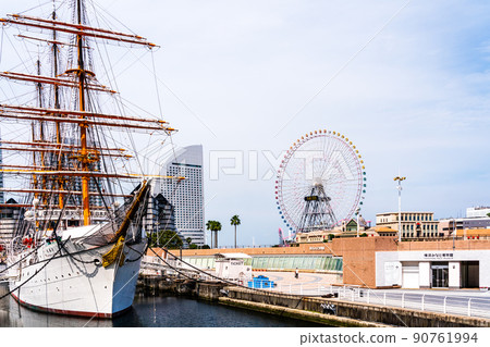 Yokohama Sakuragicho sightseeing spot Nippon Maru inbound 90761994