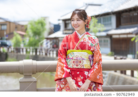 A woman in kimono shape A woman in kimono shape 90762949