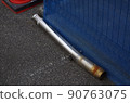 Retracted embedded pole 90763075