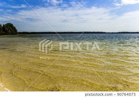 a Pisochne lake panorama 90764073