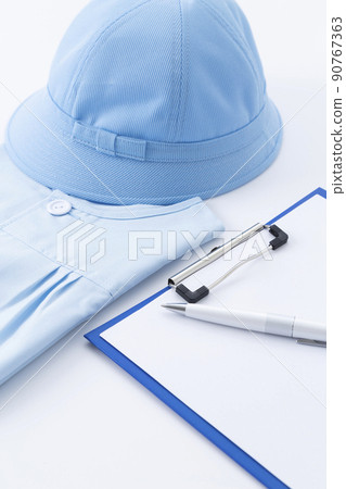 Binder and garden clothes 90767363