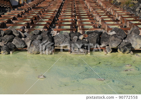 草津溫泉的Yubatake 草津溫泉的Yubatake 90772558