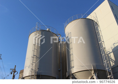 Factory district tank ready-mixed concrete [Hyogo Prefecture] 90774026