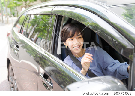 駕駛女性汽車汽車 90775065