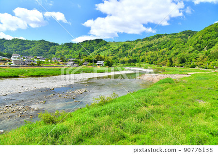 Ikusaka Bridge / Upstream from Sai River / Looking toward Sky Sports Park (Ikusaka Village, Nagano Prefecture) [2022.6] 90776138