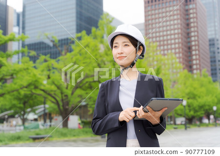 城市發展職業女性 90777109