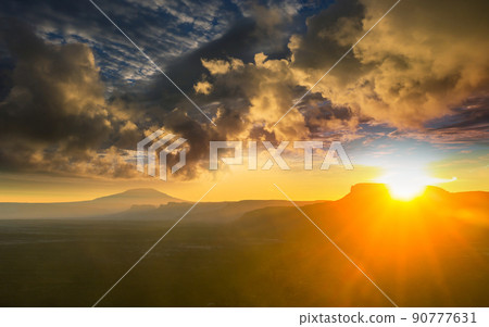 American prairie 90777631