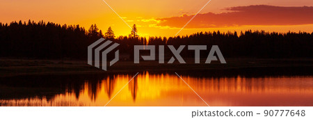 Lake on sunset Lake on sunset 90777648