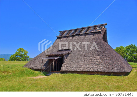 [Saga Prefecture] Yoshinogari Historical Park Pit-house dwelling 90781445