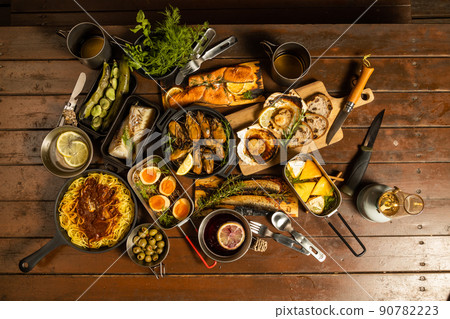 露營地自製煙熏食物 () 90782223