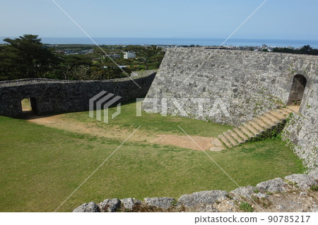 World Heritage Zakimi Castle (Yomitan Village, Okinawa Prefecture) World Heritage Zakimi Castle (Yomitan Village, Okinawa Prefecture) 90785217