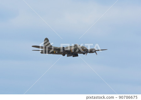 美國陸軍波音 B-17G 轟炸機 90786675