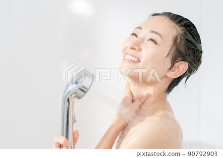 Bath shower shampoo 90792903