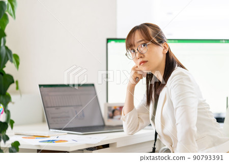 Young female engineer working from home Young female engineer working from home 90793391