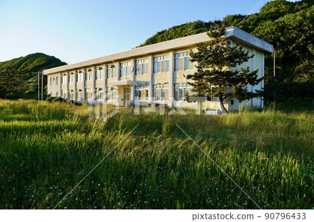 瀨田市立平谷小學(停課) 瀨田市立平谷小學(停課) 90796433