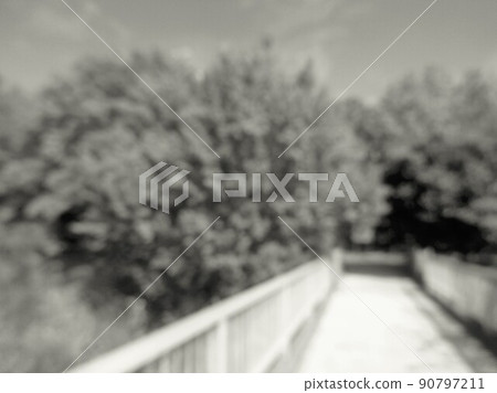 背景的模糊材料,帶扶手的道路 背景的模糊材料,帶扶手的道路 90797211