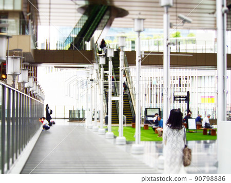 Space-time open space Osaka Station 90798886