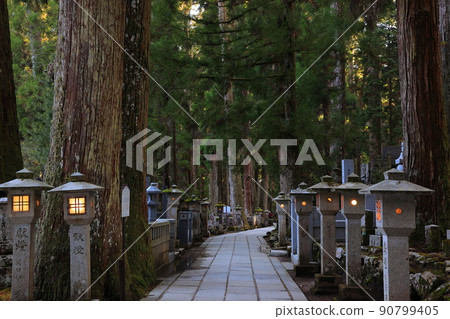 高野山奧之院 90799405