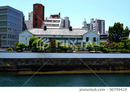 Landscape of the popular tourist spot "Dejima" in Nagasaki Landscape of the popular tourist spot "Dejima" in Nagasaki 90799428