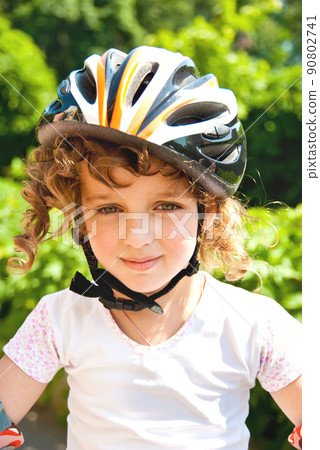 little girl little girl 90802741