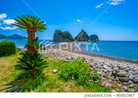[Shizuoka Prefecture] Nishiizu Tonboro phenomenon Dogajima Sanshirojima 90802967