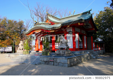 位於豐中市服部綠地公園附近的長光寺住吉神社的本社 90802975