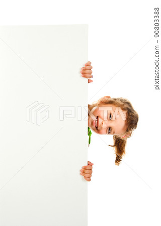 little girl 90803388