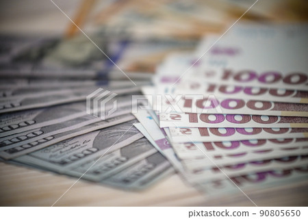 Dollar banknotes of the USA. Amerikan dollars. Money of USA and Ukrainian hryvnia. 1000 Ukrainian hryvnia Dollar banknotes of the USA. Amerikan dollars. Money of USA and Ukrainian hryvnia. 1000 Ukrainian hryvnia 90805650