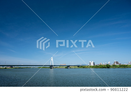 Toyosato Bridge, a bridge over the Yodo River Toyosato Bridge, a bridge over the Yodo River 90811222