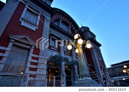 位於大阪市中之島的國家指定重要文化財產中央公會堂 90811634