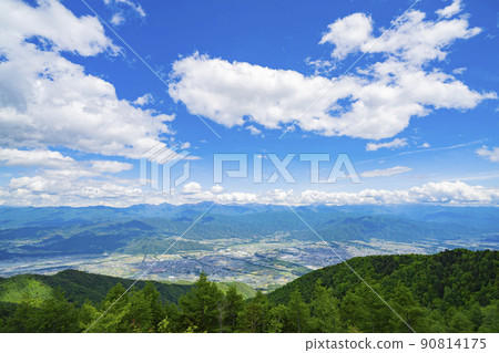 長野縣駒根市宮田村宮田高原營地全景 90814175