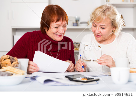 Two positive mature women with papers Two positive mature women with papers 90814631
