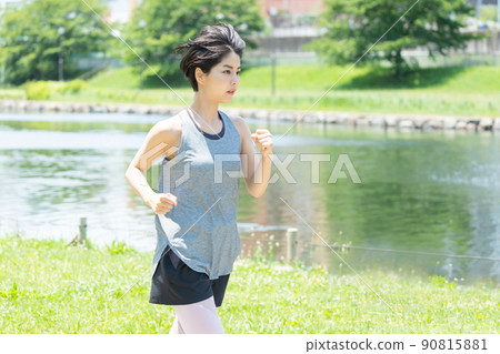 跑步的女人 90815881