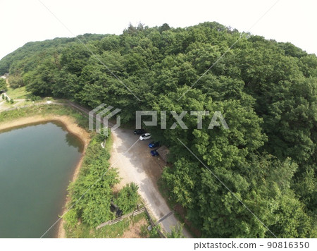 "Forest / Lakeside" taken from the sky with a drone (Yorii Town, Saitama Prefecture) 90816350