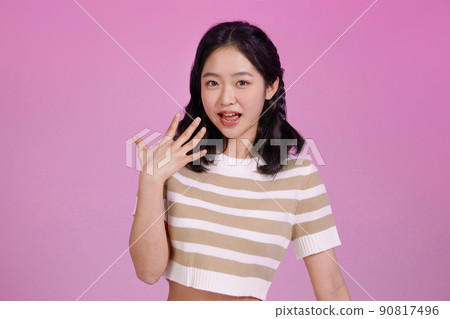 mz generation, a confident pose student photo image 90817496